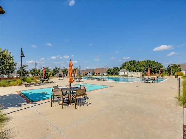 209 Scarlett Thistle Dr, Liberty Hill, TX 78642 - photo 33