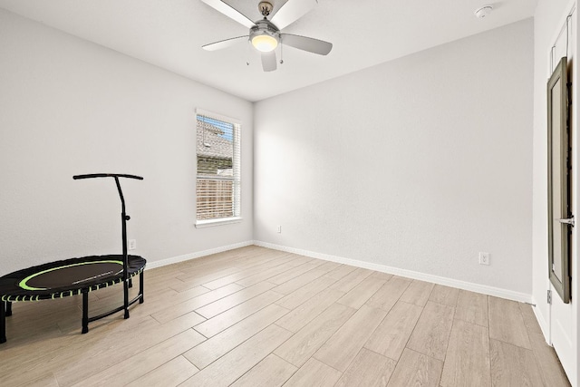 16713 Elsinore Ln, Pflugerville, TX 78660 - empty room featuring a smoke detector, light wood-style flooring, and ceiling fan