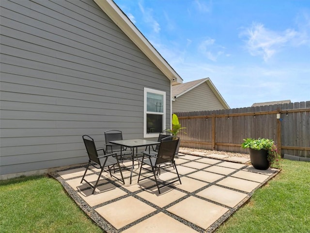 308 Sunfish Ln, Bastrop, TX 78602 - view of patio / terrace featuring outdoor dining space