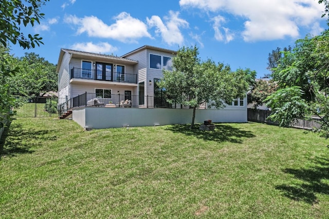 3104 Mistyglen Cir, Austin, TX 78746 - back of property featuring a balcony and a fenced backyard