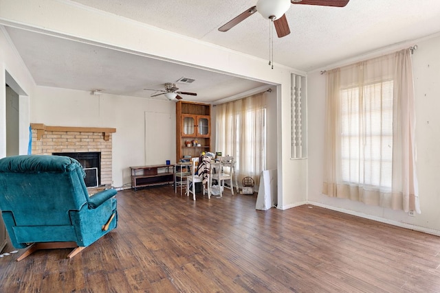 712 Vernon St, Rockdale, TX 76567 - photo 5