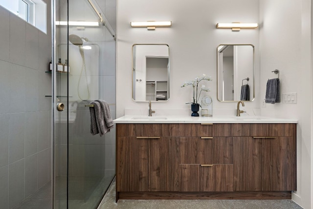 1713 E M Franklin Ave Unit 1, Austin, TX 78721 - full bath featuring a stall shower and double vanity