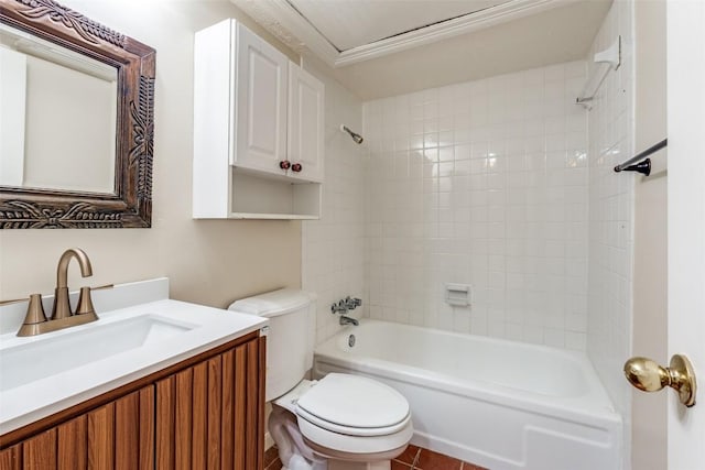 6910 Hart Ln Unit 807, Austin, TX 78731 - bathroom with vanity and washtub / shower combination