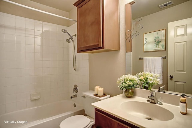 306 Grutsch Dr, Bastrop, TX 78602 - bathroom featuring vanity and bathing tub / shower combination