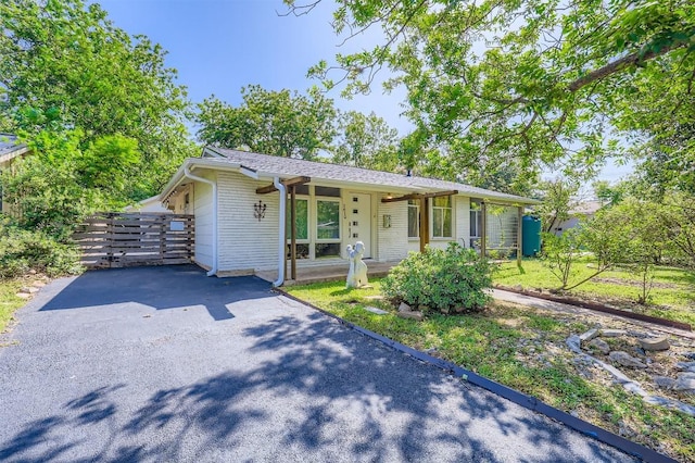 1610 Broadmoor Dr, Austin, TX 78723 - ranch-style house with driveway and covered porch