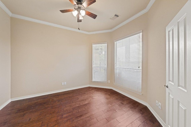 106 Mesquite Trl, Boerne, TX 78006 - empty room featuring dark wood-style floors, a ceiling fan, and crown molding