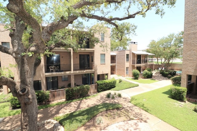 611 E 45th St Unit 8, Austin, TX 78751 - view of property