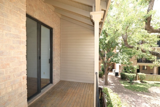 611 E 45th St Unit 8, Austin, TX 78751 - view of wooden terrace