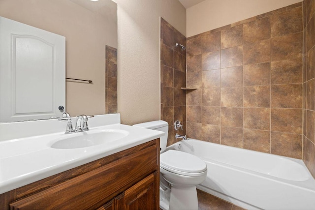 18712 Leigh Ln, Pflugerville, TX 78660 - full bath featuring vanity and shower / tub combination