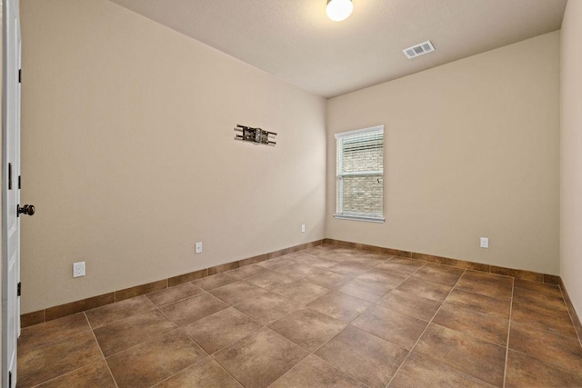 18712 Leigh Ln, Pflugerville, TX 78660 - unfurnished room with baseboards