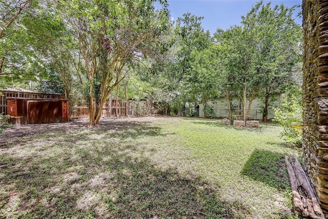 1506 Alguno Rd, Austin, TX 78757 - view of fenced backyard