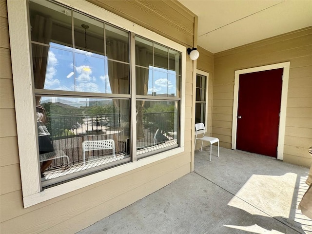 2320 Gracy Farms Ln Unit 1432, Austin, TX 78758 - view of exterior entry