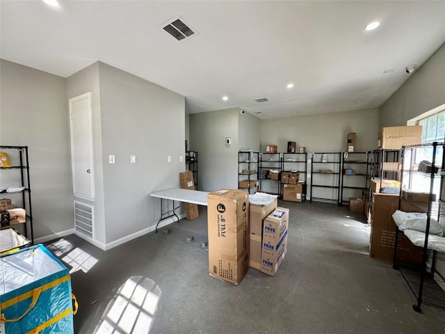 2320 Gracy Farms Ln Unit 1432, Austin, TX 78758 - misc room featuring baseboards and recessed lighting