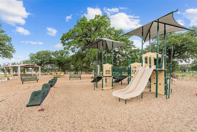 18924 Peckham Dr, Point Venture, TX 78645 - community play area featuring a gazebo