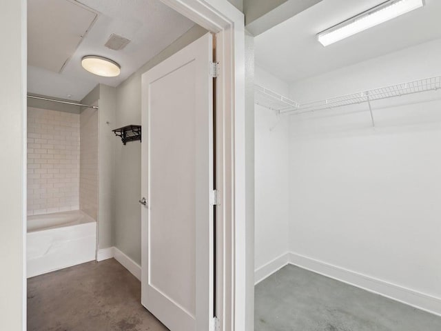 3016 Guadalupe St Unit 211, Austin, TX 78705 - view of walk in closet