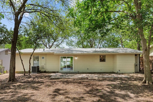 5302 Robinsdale Ln, Austin, TX 78723 - back of house