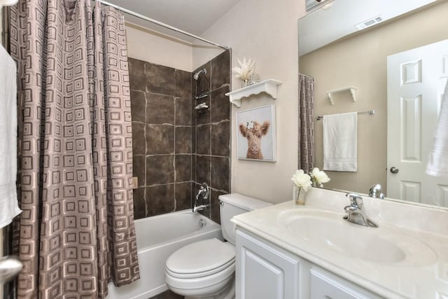 1108 Ritter Dr, Cedar Park, TX 78613 - bathroom with vanity and shower / bath combo with shower curtain