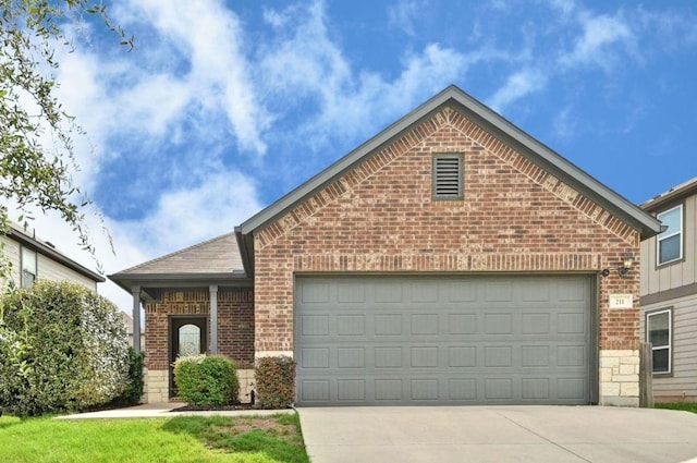211 Thornless Cir, Buda, TX 78610 - photo 2