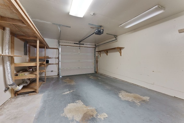 2014 Stagecoach Trl, Temple, TX 76502 - garage featuring a garage door opener