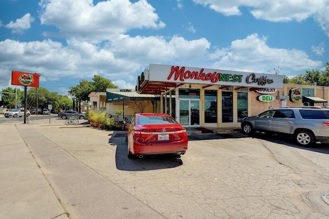 2613 Geraghty Ave, Austin, TX 78757 - view of commercial location featuring uncovered parking