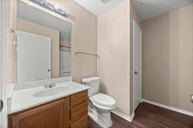 13620 Merseyside Dr, Pflugerville, TX 78660 - bathroom with wood finished floors and vanity