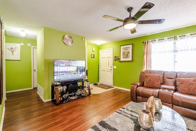 13828 Spring Heath Rd, Pflugerville, TX 78660 - photo 7