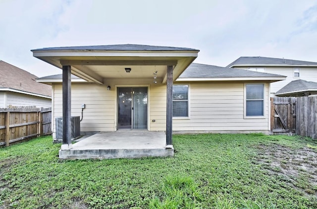 10423 Ancient Anchor, San Antonio, TX 78245 - rear view of property with a patio area and a fenced backyard