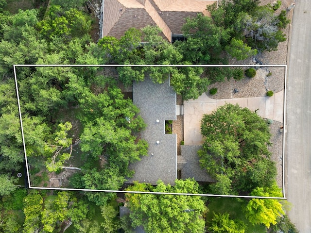 605 Flamingo Blvd, Lakeway, TX 78734 - view of subject property with property parcel outlined