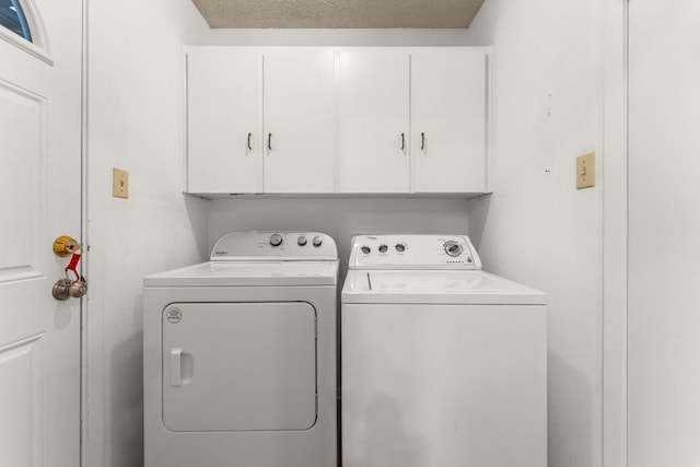 605 Flamingo Blvd, Lakeway, TX 78734 - laundry room with independent washer and dryer and cabinet space
