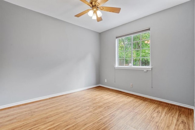 2207 Shoalmont Dr, Austin, TX 78756 - empty room featuring wood finished floors and a ceiling fan