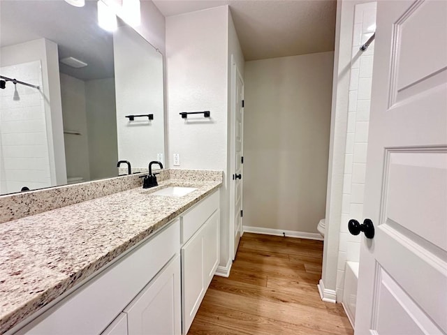 149 Gullivers Dr, Elgin, TX 78621 - full bath with vanity and wood finished floors