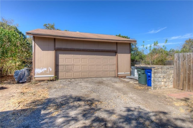 1811 Lone Oak Dr, Leander, TX 78641 - view of detached garage