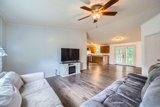 8710 Lucinda Dr, Elgin, TX 78621 - photo 5