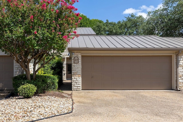 2201 Lakeway Blvd Unit 32, Lakeway, TX 78734 - photo 1