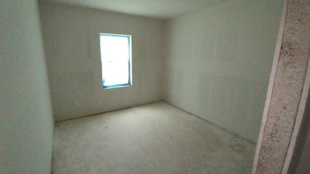 112 W Ila St, Elgin, TX 78621 - view of unfurnished room