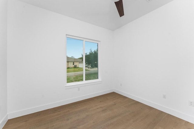 21408 Lakefront Dr, Lago Vista, TX 78645 - unfurnished room with wood finished floors and a ceiling fan