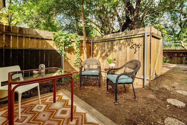 11901 Swearingen Dr Unit 43-I, Austin, TX 78758 - view of patio