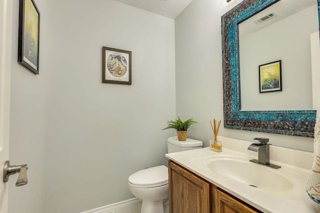 1104 Woodhollow Ln, Cedar Park, TX 78613 - bathroom featuring toilet and vanity