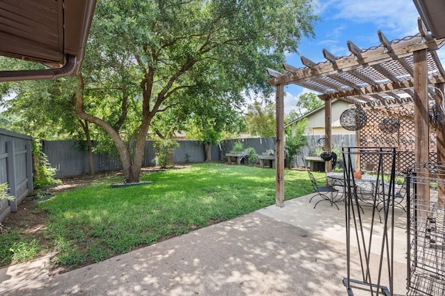 4310 Ponderosa Ln, Temple, TX 76502 - fenced backyard featuring a pergola, outdoor dining area, and a patio area