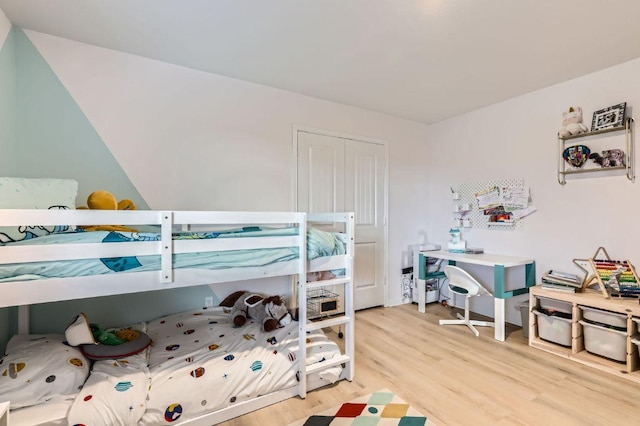 236 Cinnamon Loop, Burnet, TX 78611 - bedroom featuring light wood-style floors