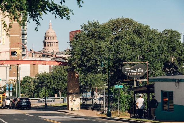 2500 Rosewood Ave Unit 103, Austin, TX 78702 - view of asphalt street featuring curbs, street lights, and sidewalks
