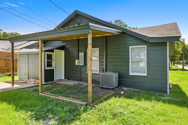1020 S 23rd St, Temple, TX 76504 - rear view of property