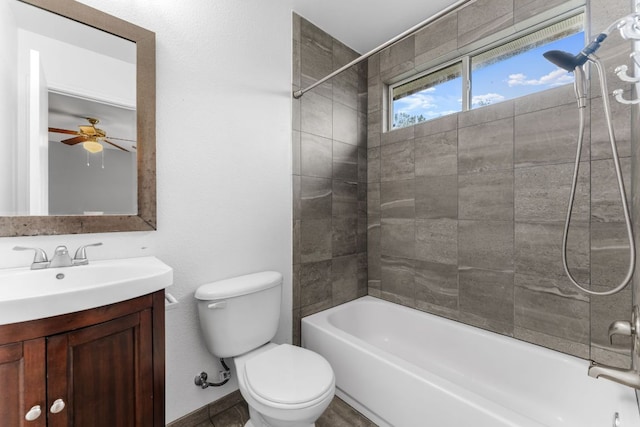 184 Atlantis, Kyle, TX 78640 - full bathroom with washtub / shower combination, vanity, and ceiling fan