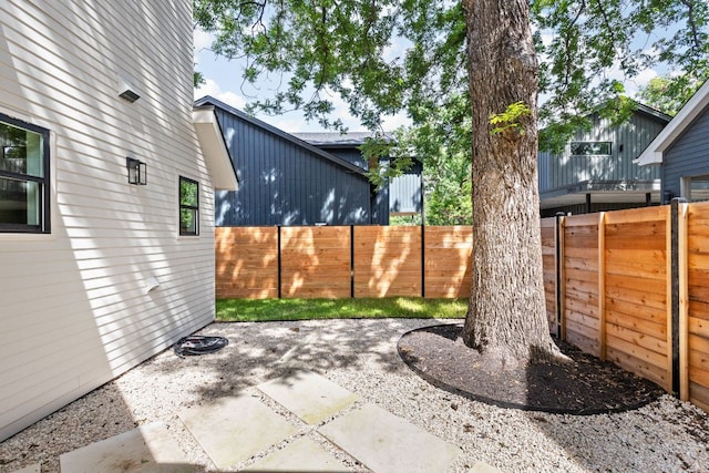 2917 Lyons Rd Unit 1, Austin, TX 78702 - fenced backyard with a patio area