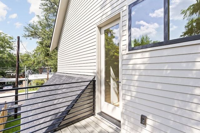 2917 Lyons Rd Unit 1, Austin, TX 78702 - view of deck