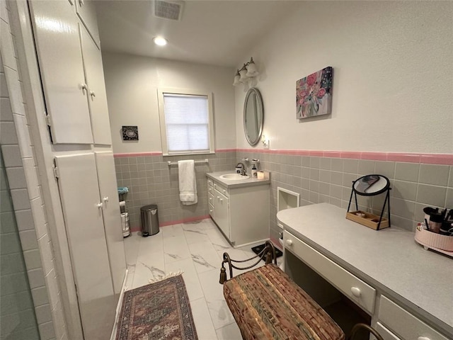 129 E Crockett St, La Grange, TX 78945 - photo 6