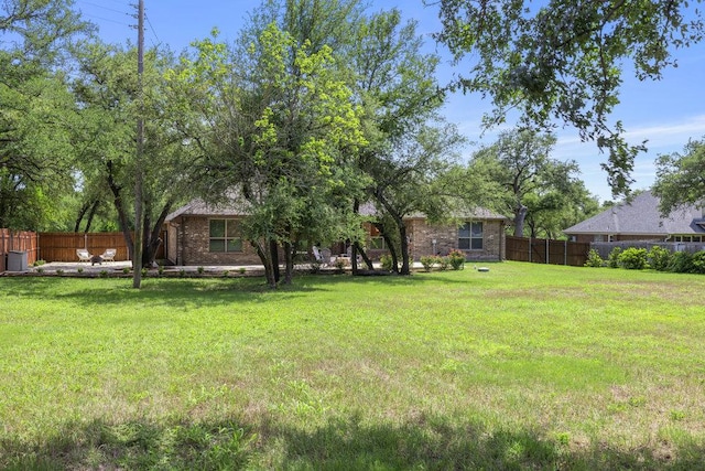100 Eagle Landing Dr, Belton, TX 76513 - view of fenced backyard