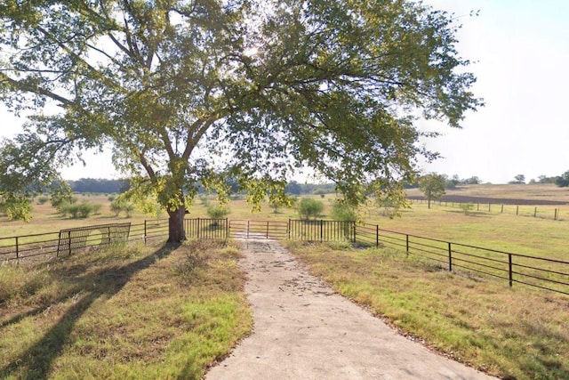 465 Oak Grove Rd, Luling, TX 78648 - photo 2