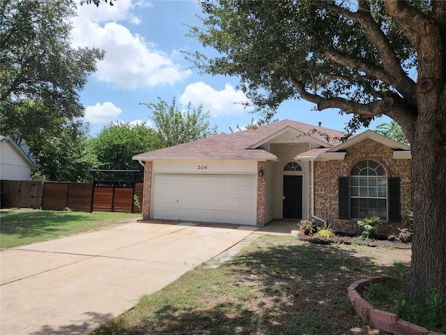 204 Mallard Cv, Hutto, TX 78634 - photo 1