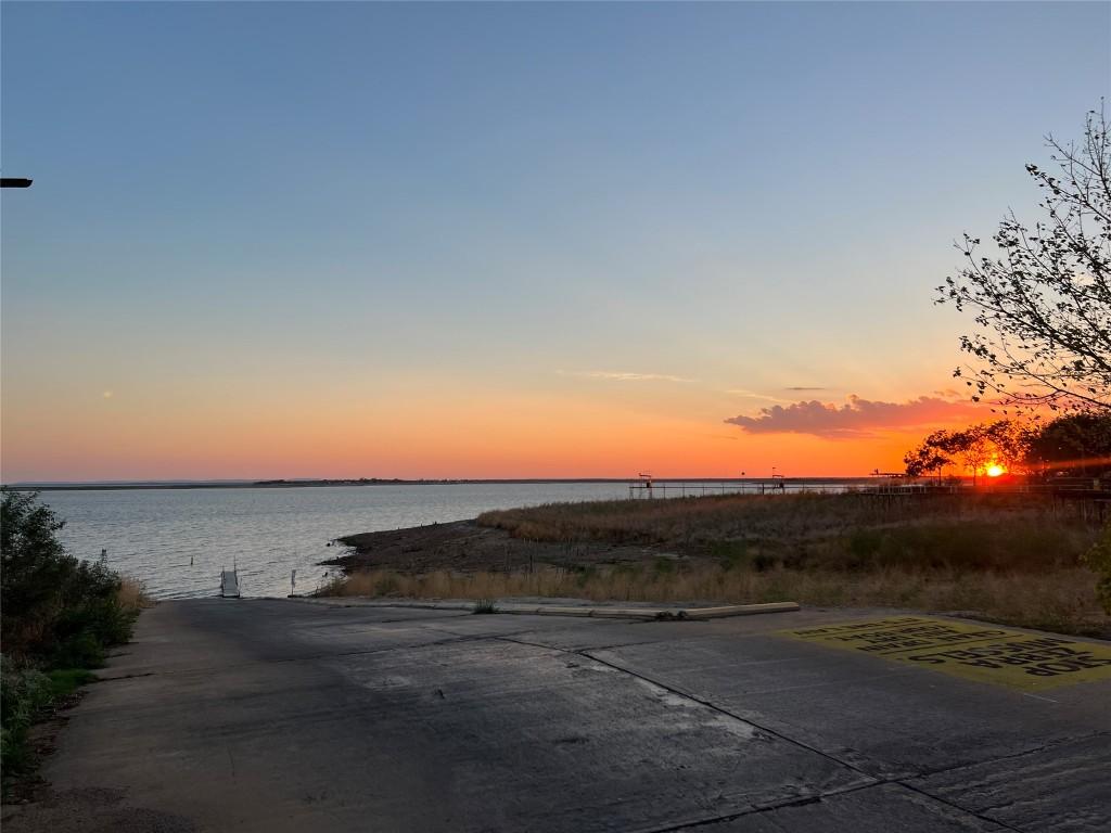 100 Parkway Dr, Burnet, TX 78611